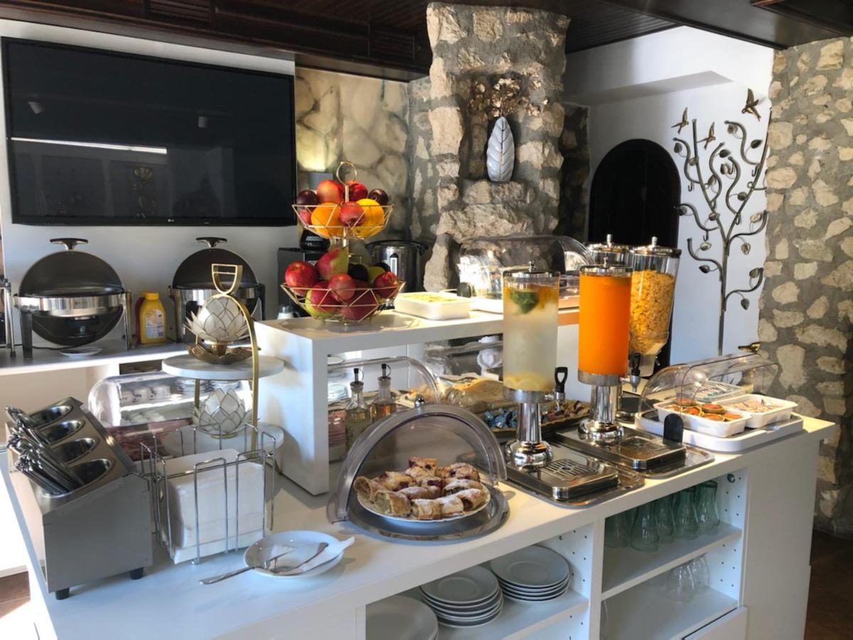U Svateho Urbana Hotel Mikulov Bagian luar foto